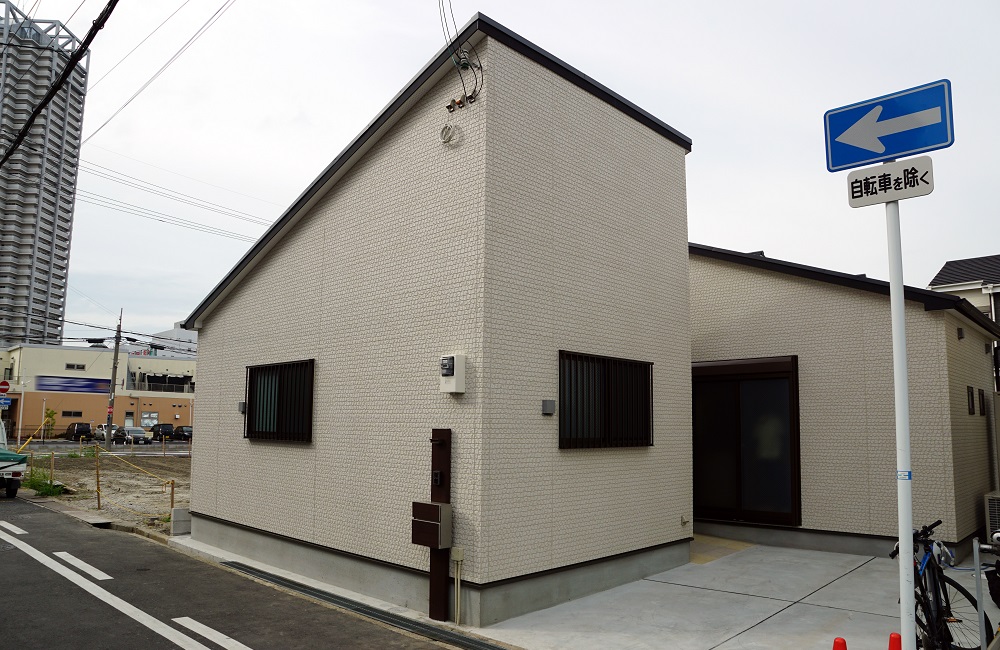 泉大津市旭町